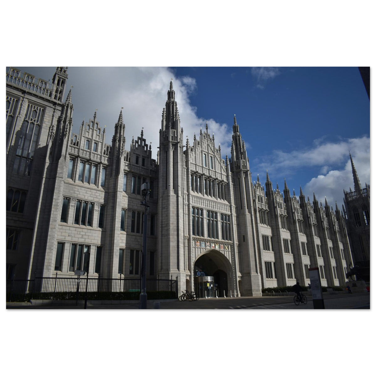 72c50652-d3a1-4eef-8f1b-92b581837115